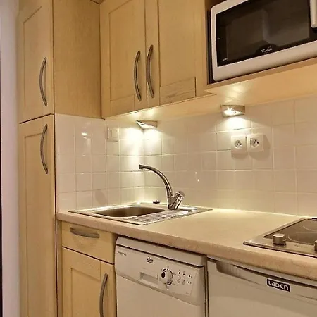 Apartman 3 Pers. Avec Balcon, Pied Des Pistes, Galerie Commerciale - Chamois, Aime 2000 - Fr-1-455-19 *